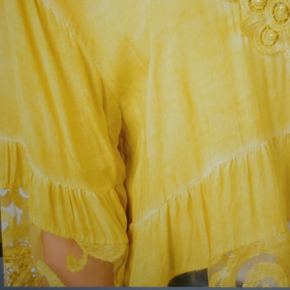 Scoop Neck Top - Picture 5 of 5